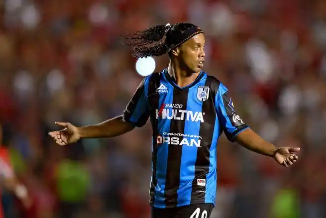 球队在主场 球队在主场